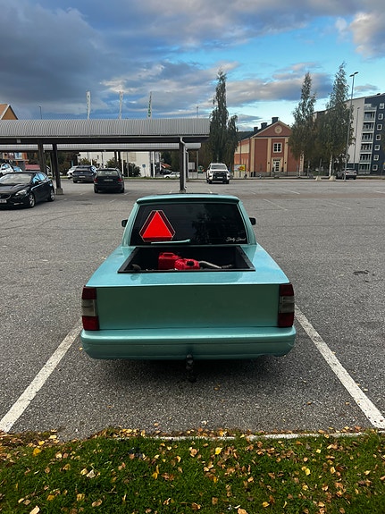 Volvo 940 7 of 10