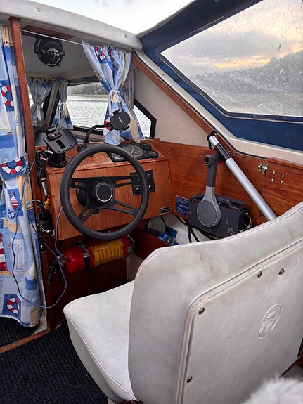 Utter 520 HT - Yamaha 60 hk - Garmin GPS - Trailer ingår - Provkörning möjlig 3 of 5
