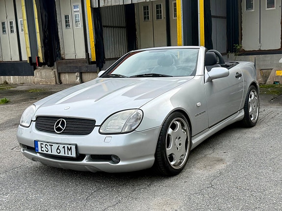 Mercedes-Benz SLK230 4 of 27
