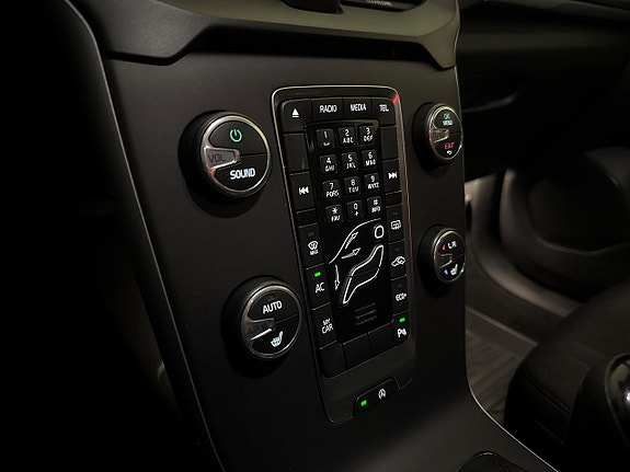 Volvo V40 16 of 20