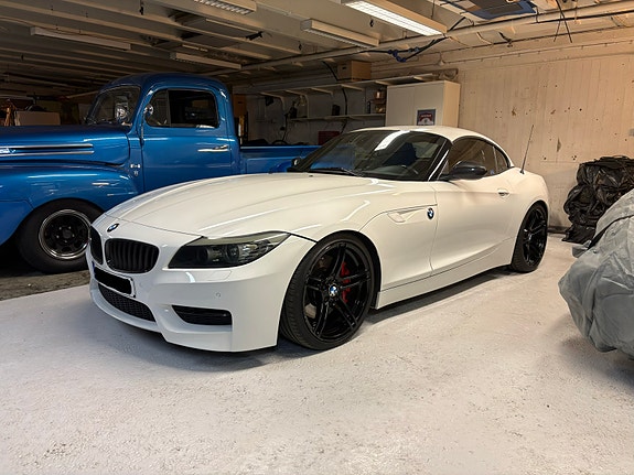 BMW Z4 2 of 14