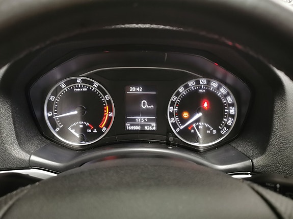 Skoda Octavia 13 of 18