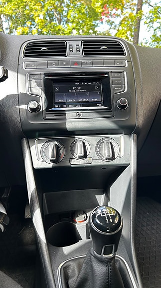 Volkswagen Polo 13 of 13