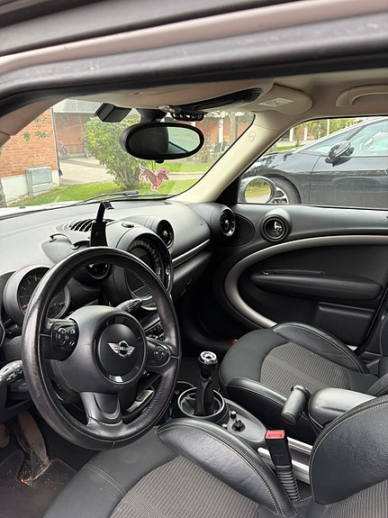 MINI Countryman Cooper D 4 of 9