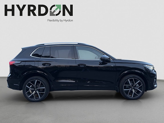 Volkswagen Tiguan 8 of 22