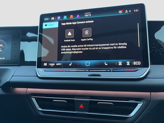 Volkswagen Tiguan 17 of 22
