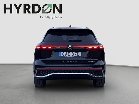 Volkswagen Tiguan 5 of 22