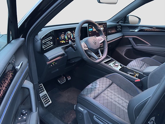 Volkswagen Tiguan 10 of 22