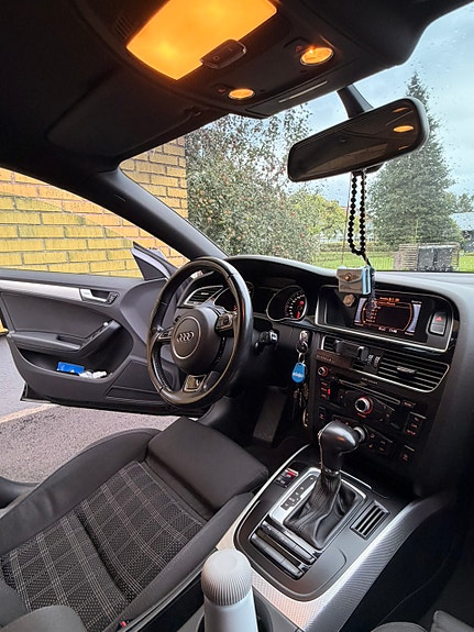 Audi A5 7 of 13