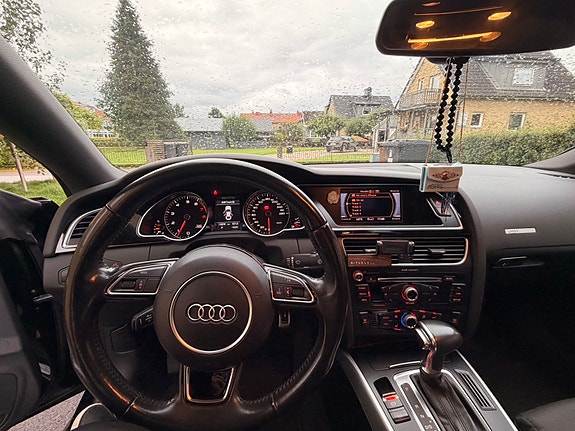 Audi A5 8 of 13