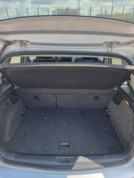 Volkswagen Polo 5 of 10
