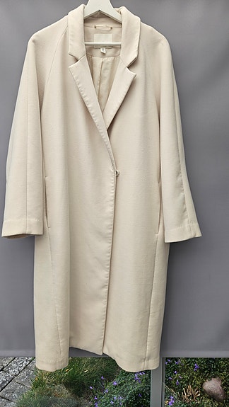 Product image 1 of 7