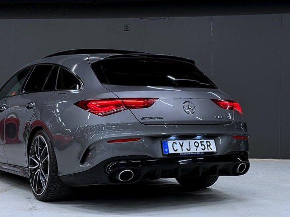 Mercedes-Benz CLA35 13 of 21