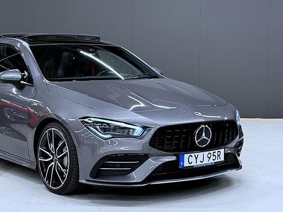 Mercedes-Benz CLA35 9 of 21