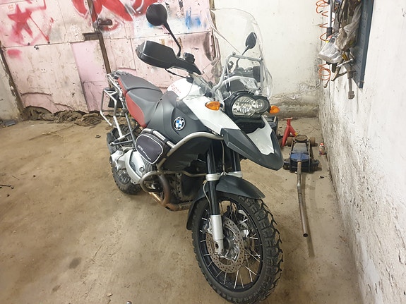 BMW R 1200 GS Adventure 7 of 8