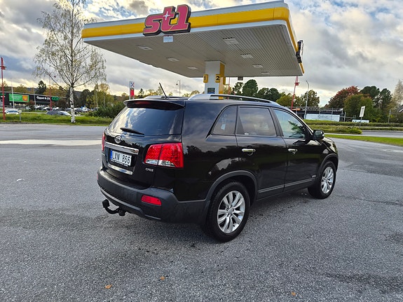 Kia Sorento 6 of 28