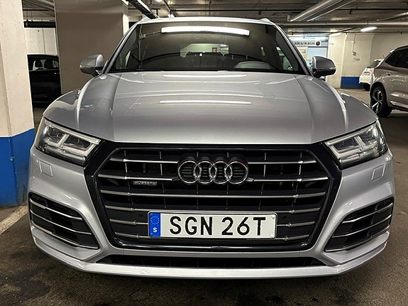 Audi Q5 4 of 14