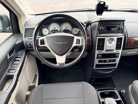 Chrysler Grand Voyager 11 of 20