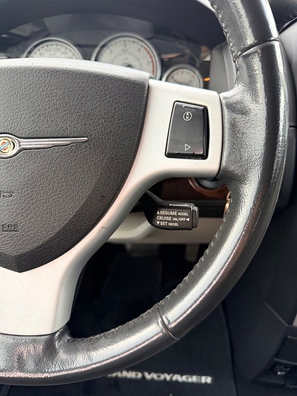 Chrysler Grand Voyager 13 of 20