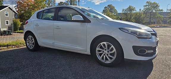 Renault Megane III 12 of 12