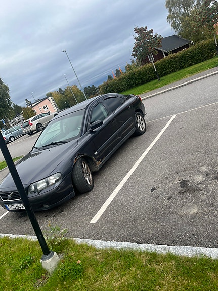 Volvo S60 5 of 9