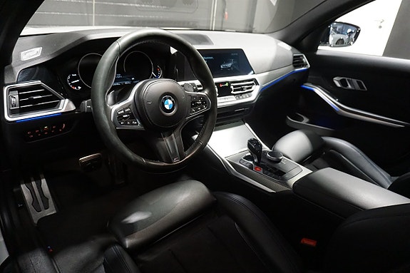 BMW 320 13 of 23