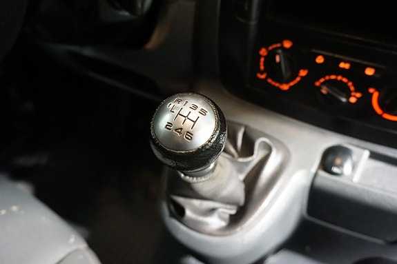 Peugeot Expert 14 of 19