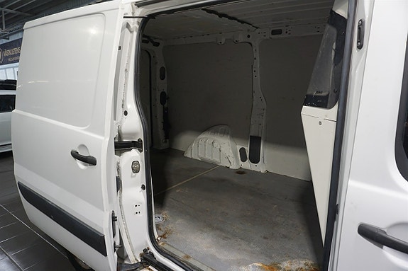 Peugeot Expert 10 of 19