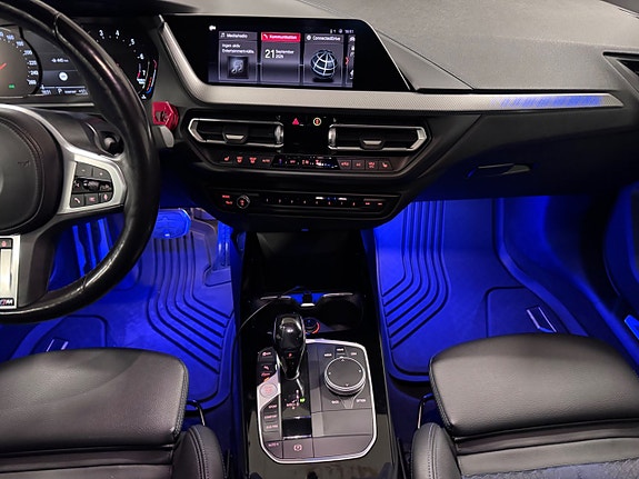 BMW 218i 11 of 19