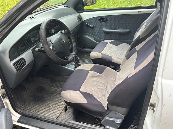 Fiat Strada 4 of 6