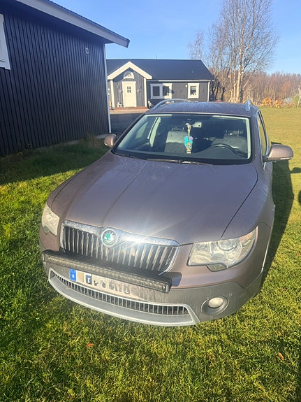 Skoda Superb 4 of 5
