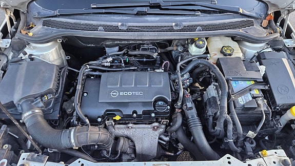 Opel Astra 9 of 9