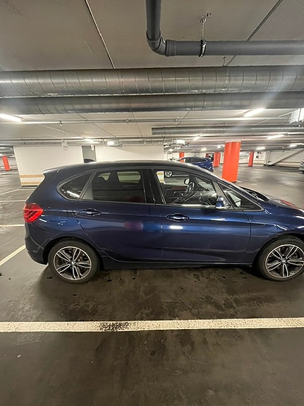 BMW 225xe 6 of 13