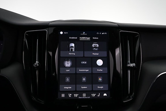 Volvo XC60 20 of 28