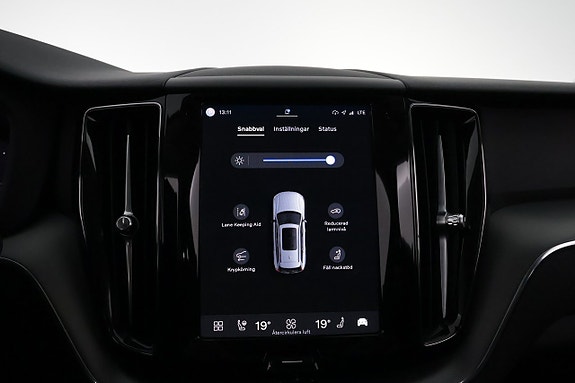 Volvo XC60 19 of 28