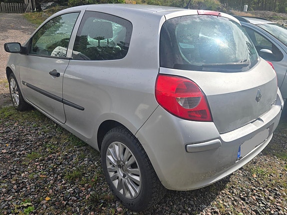 Renault Clio 4 of 7