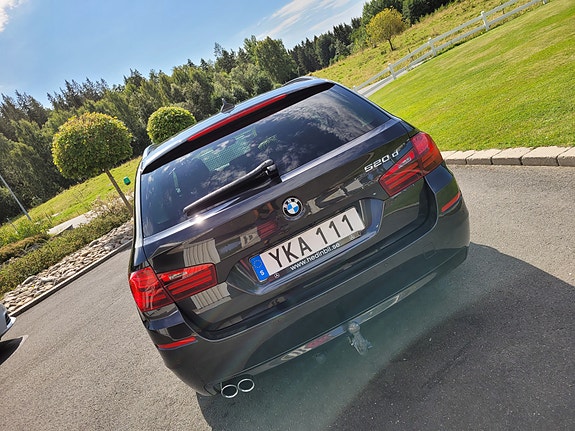 BMW 520d 4 of 19