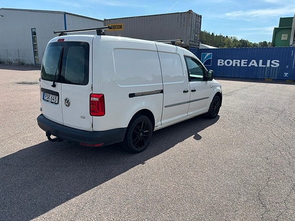 Volkswagen Caddy Maxi 6 of 7