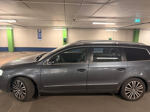 Volkswagen Passat 3 of 7