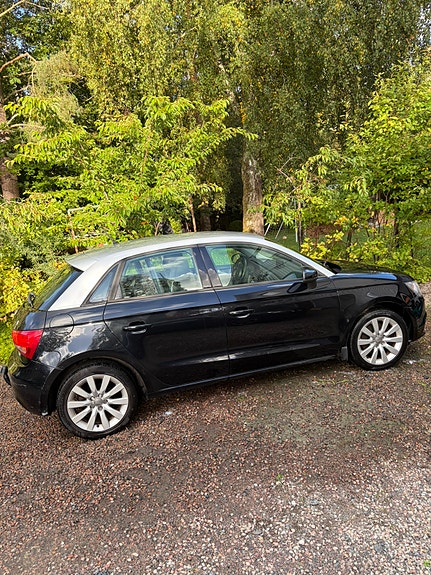 Audi A1 2 of 6