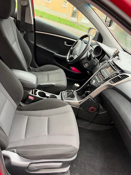 Hyundai i30 12 of 12