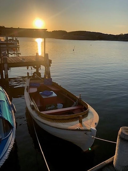 Charmig klassisk julle med Volvo Penta MD1 – trailer ingår! 2 of 5