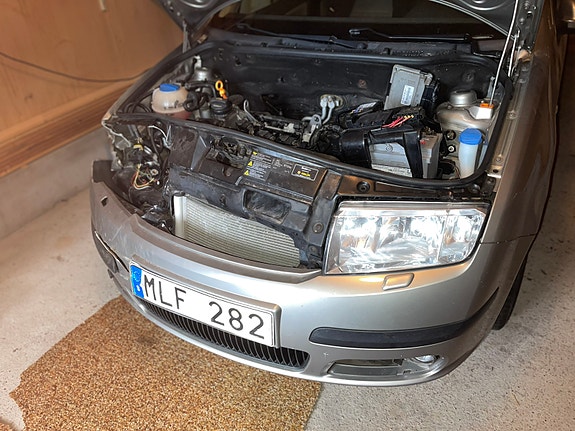 Skoda Fabia 2 of 3