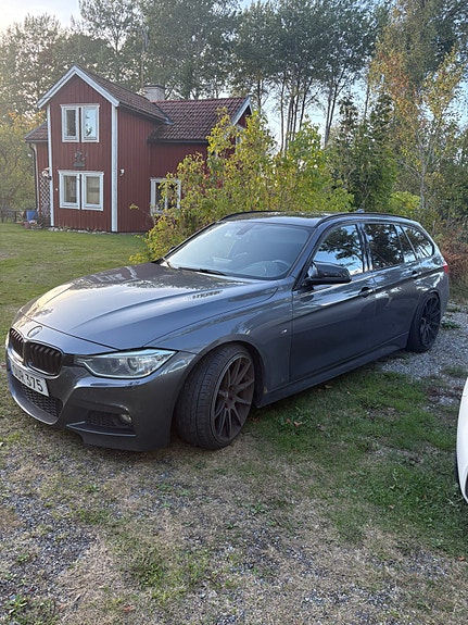 BMW 318d 2 of 6