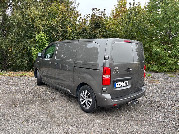 Toyota Proace 2 of 6
