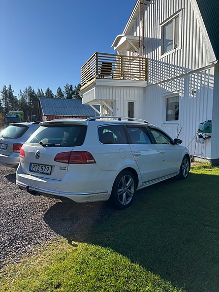 Volkswagen Passat 3 of 5