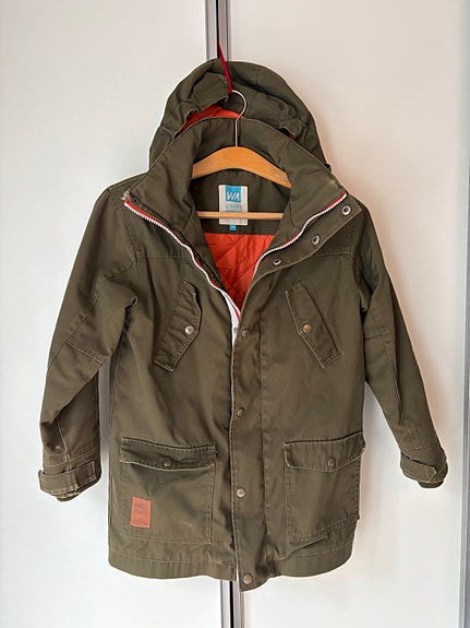 Product image 1 of 3