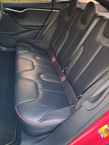 Tesla Model S 13 of 15