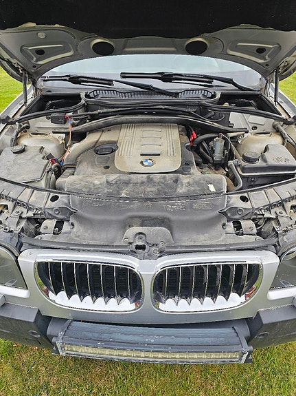 BMW X3 8 of 9