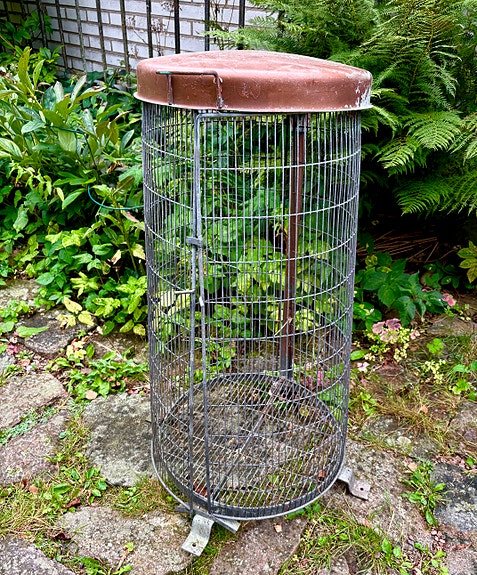 Product image 1 of 6